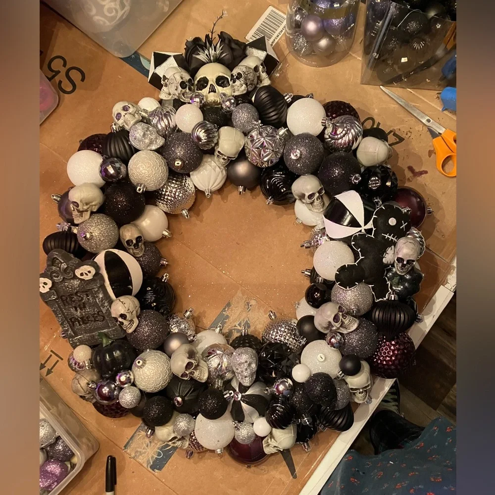 22” custom Halloween wreath
